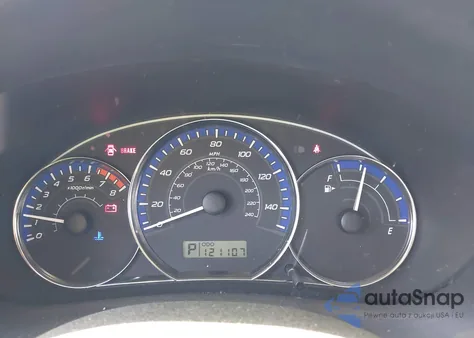 2011 Subaru Forester 2.5X Premium из США, поврежденный, VIN JF2SHADCXBH777223